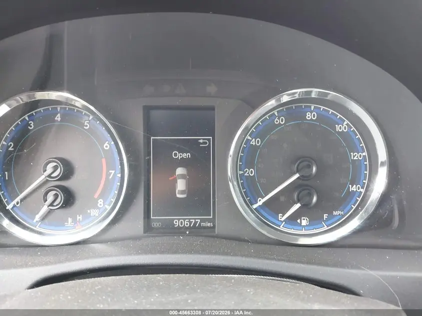 2017 TOYOTA COROLLA SE