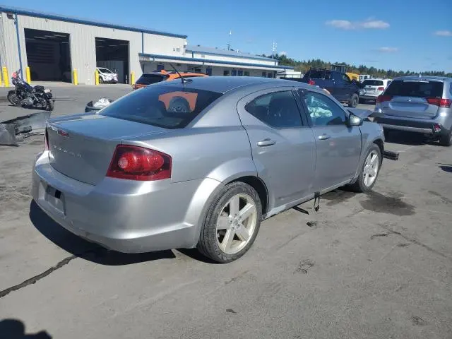 2013 DODGE AVENGER SE  