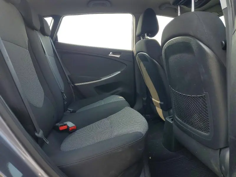 2014 HYUNDAI ACCENT GS  