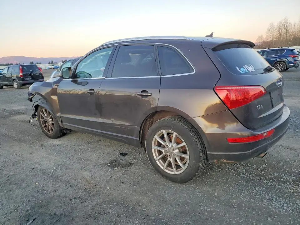 2011 AUDI Q5 PREMIUM PLUS  