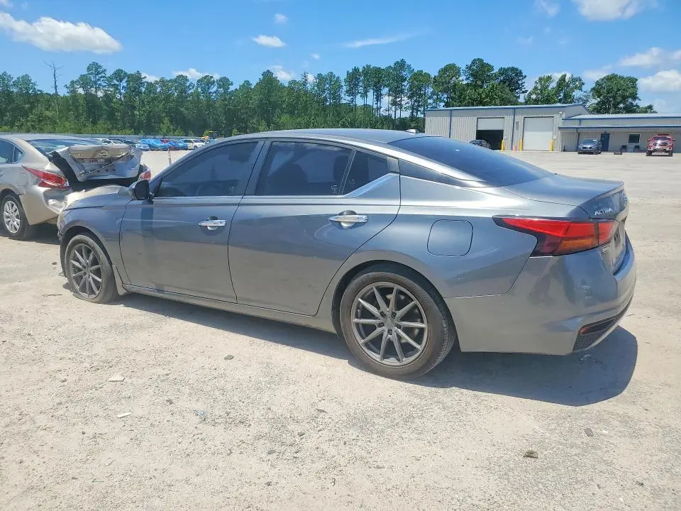2020 NISSAN ALTIMA S  