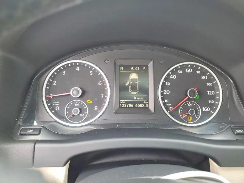 2012 VOLKSWAGEN TIGUAN S  