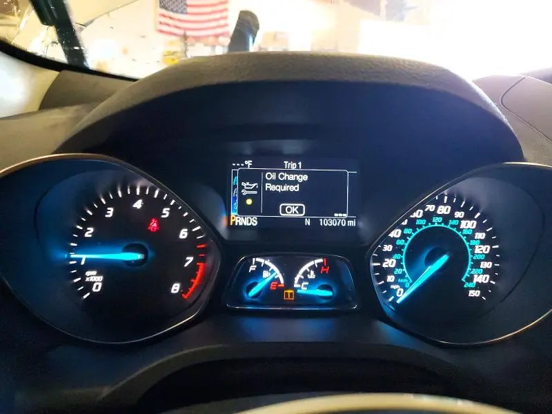 2016 FORD ESCAPE SE  