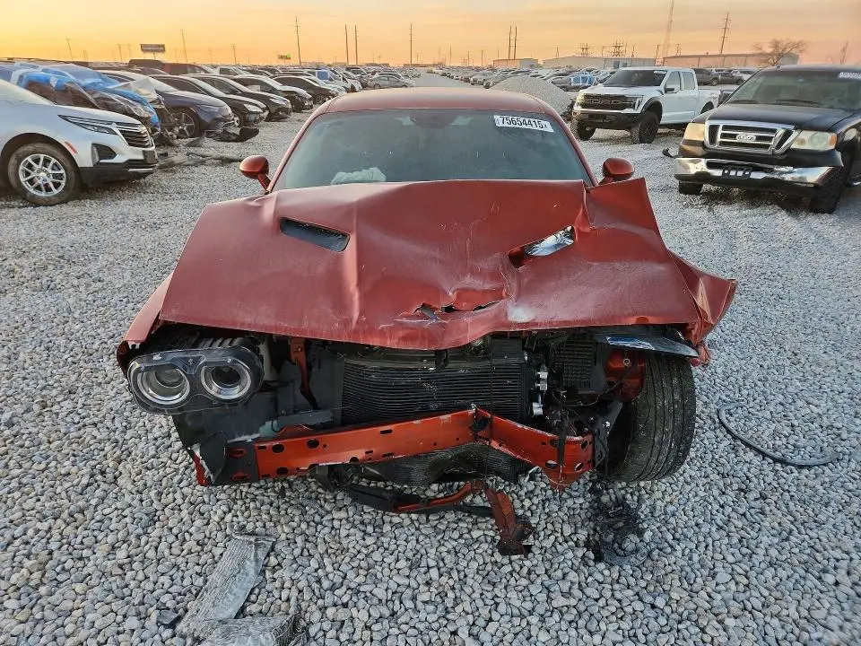 2023 DODGE CHALLENGER SXT  