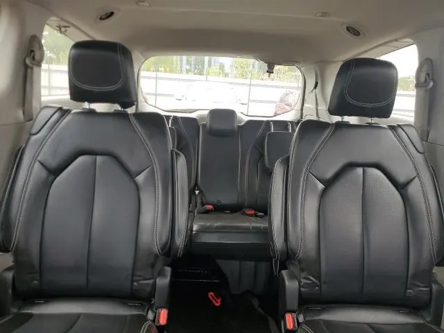 2020 CHRYSLER VOYAGER LXI  