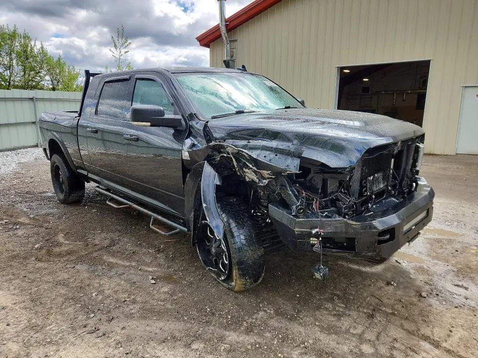2017 RAM 2500 SLT  