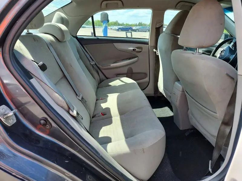 2012 TOYOTA COROLLA LE  