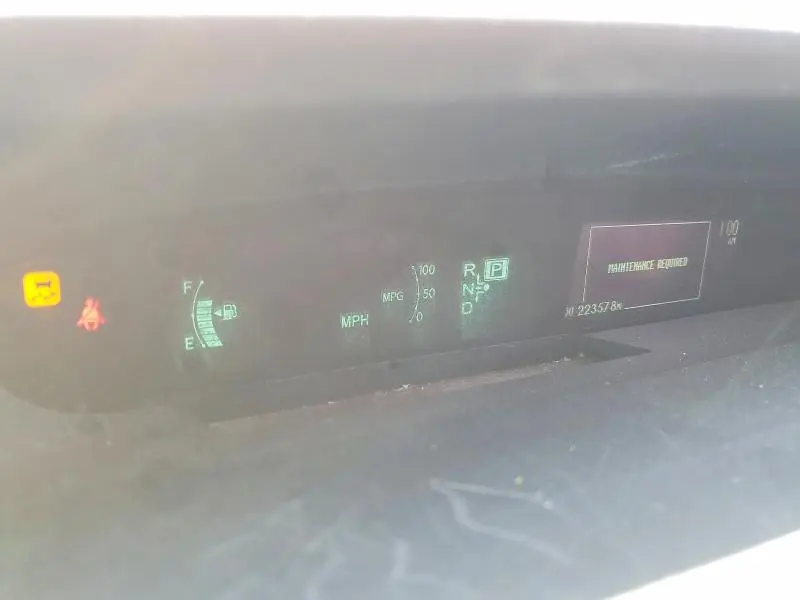 2014 TOYOTA PRIUS TWO  