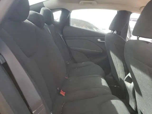 2013 DODGE DART SE  