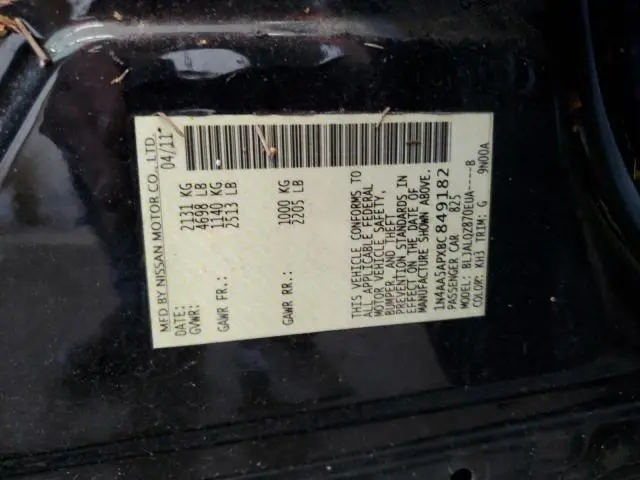 2011 NISSAN MAXIMA S  