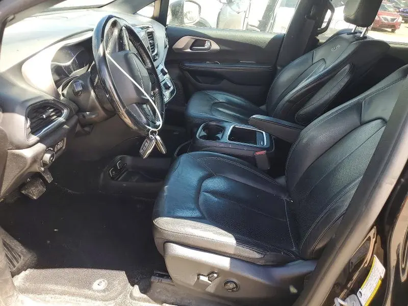 2019 CHRYSLER PACIFICA TOURING L PLUS  