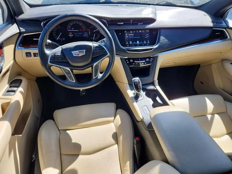 2017 CADILLAC XT5 PREMIUM LUXURY  