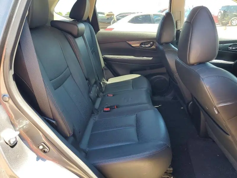 2014 NISSAN ROGUE SL  
