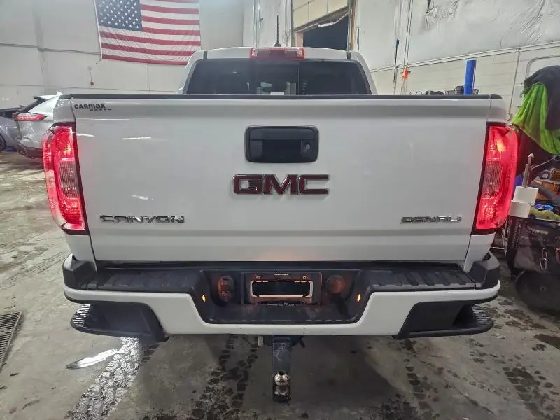 2017 GMC CANYON DENALI  