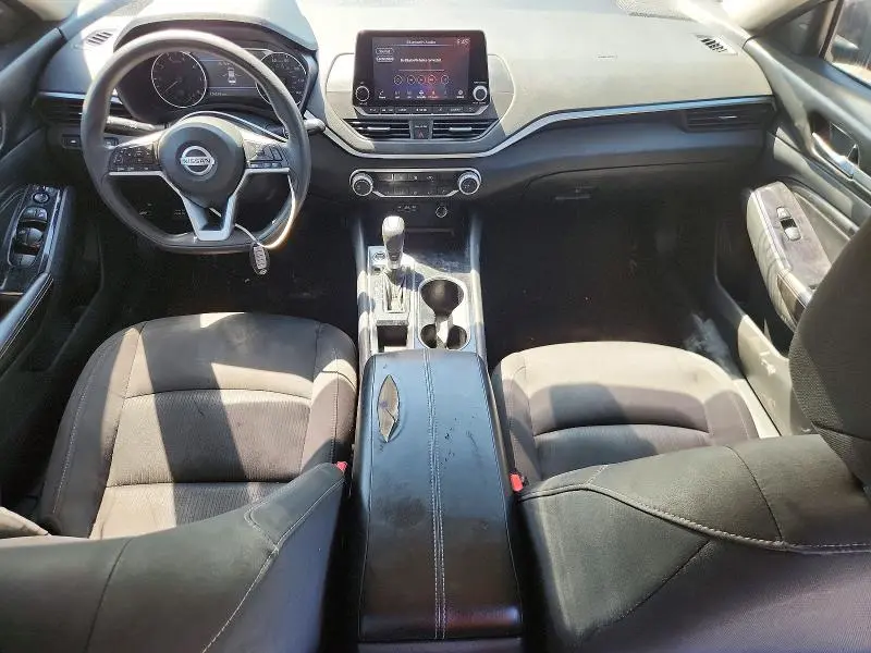 2021 NISSAN ALTIMA SV  