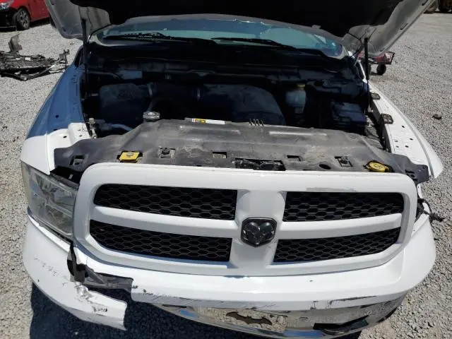 2015 RAM 1500 SLT  
