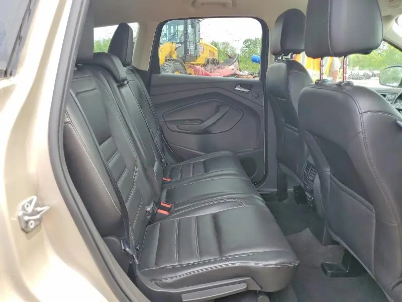 2017 FORD ESCAPE TITANIUM  