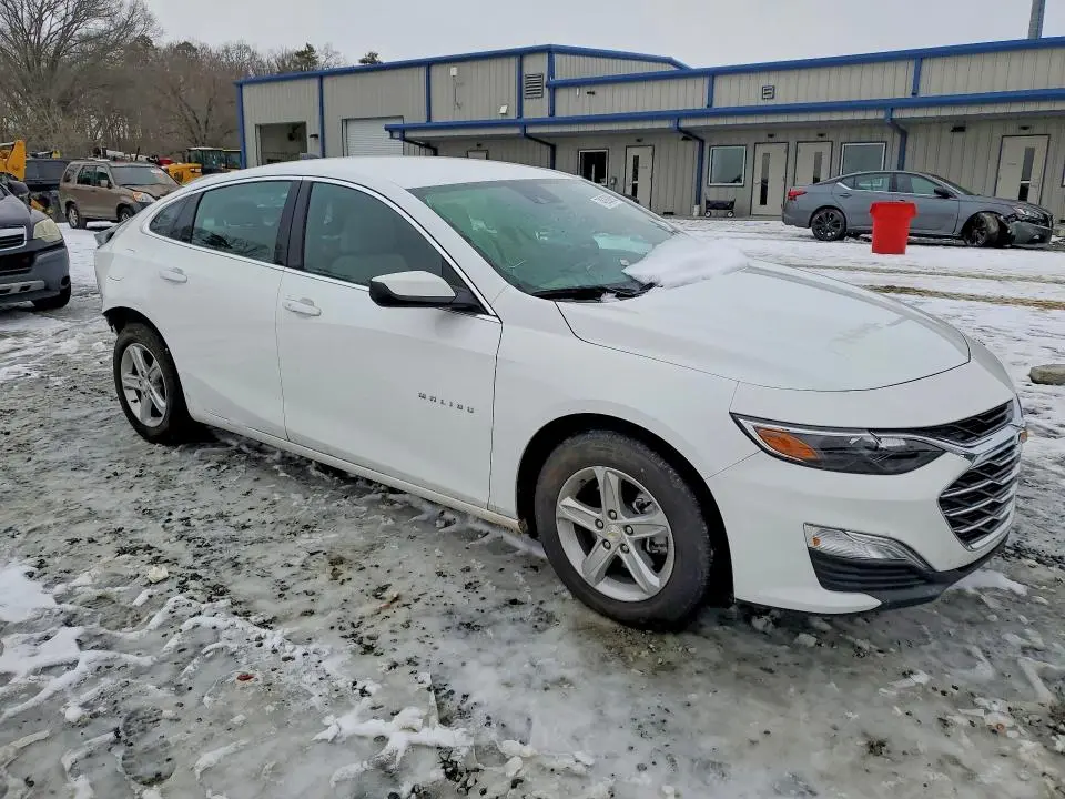 2025 CHEVROLET MALIBU LS  