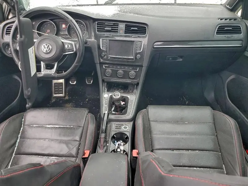 2016 VOLKSWAGEN GTI S/SE  