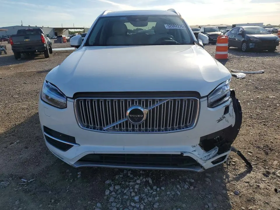 2018 VOLVO XC90 T6  