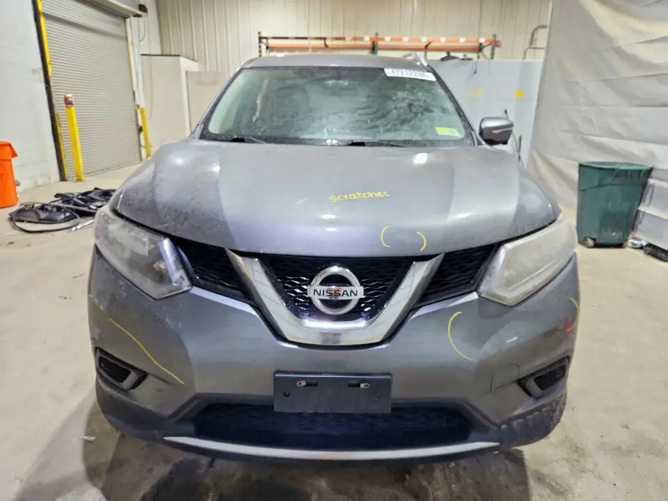 2015 NISSAN ROGUE SV  