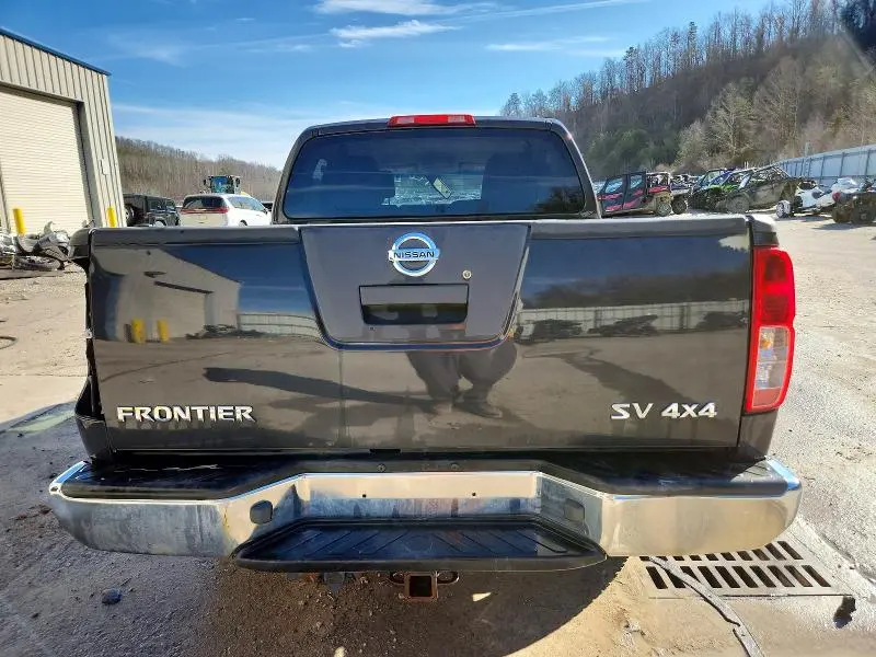 2012 NISSAN FRONTIER S  
