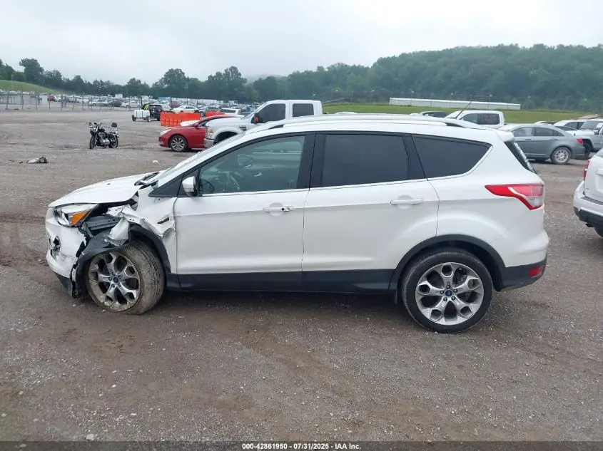 2016 FORD ESCAPE TITANIUM