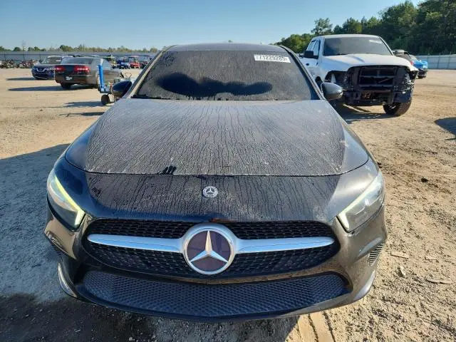 2019 MERCEDES-BENZ A 220  