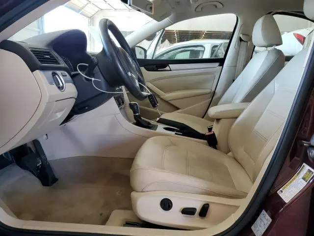 2013 VOLKSWAGEN PASSAT SE