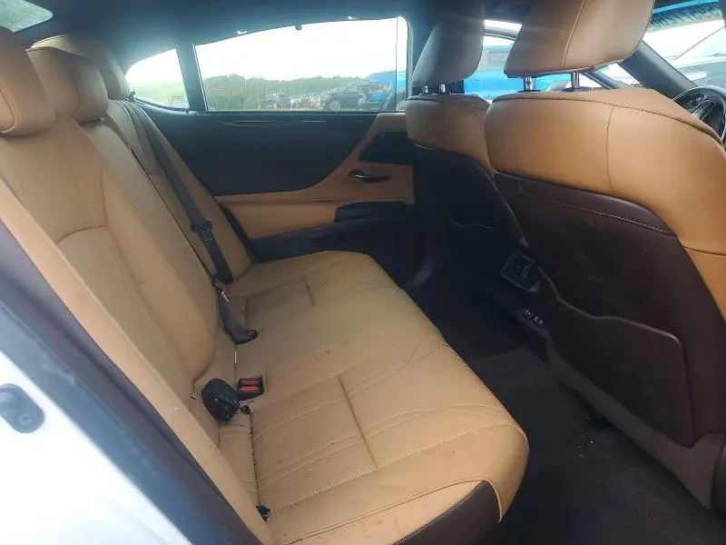 2021 LEXUS ES 300H ULTRA LUXURY  
