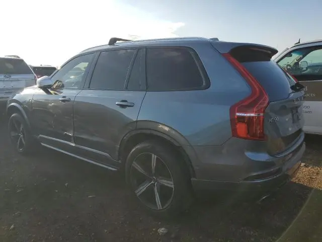 2017 VOLVO XC90 T6  
