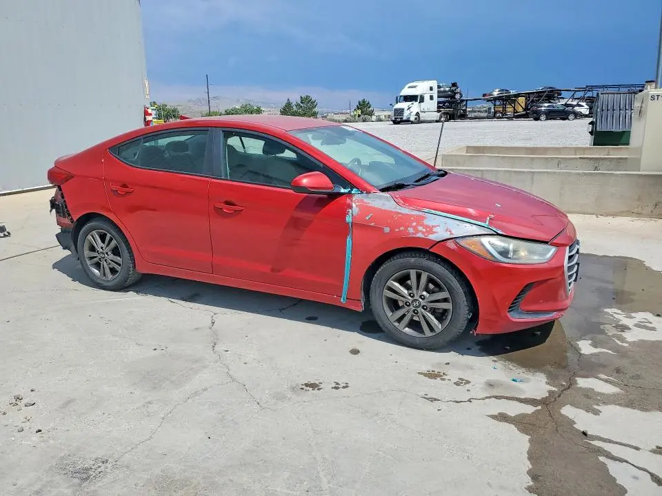 2018 HYUNDAI ELANTRA SEL  
