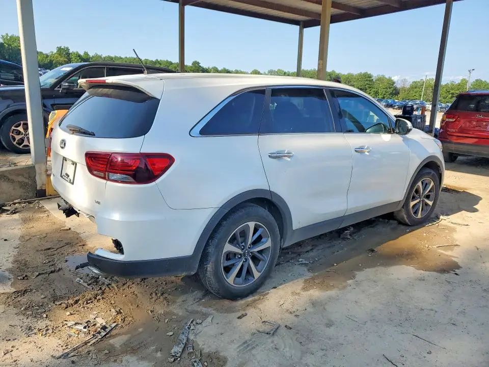 2020 KIA SORENTO S  