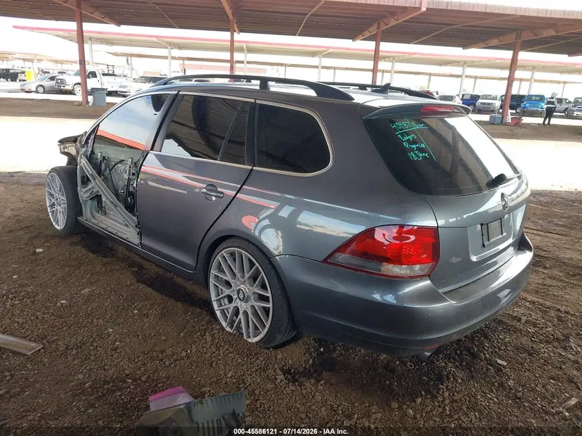 2011 VOLKSWAGEN JETTA SPORTWAGEN 2.0L TDI