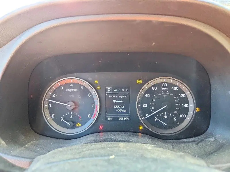 2017 HYUNDAI TUCSON SE  