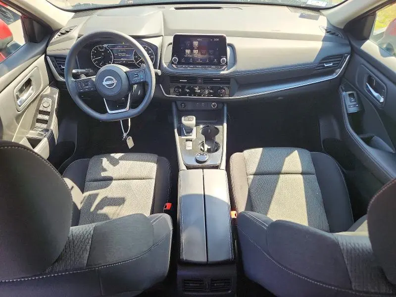 2024 NISSAN ROGUE SV ** R & D * PRI FLEET **