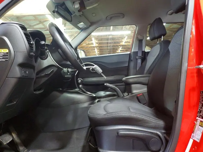2017 KIA SOUL +  