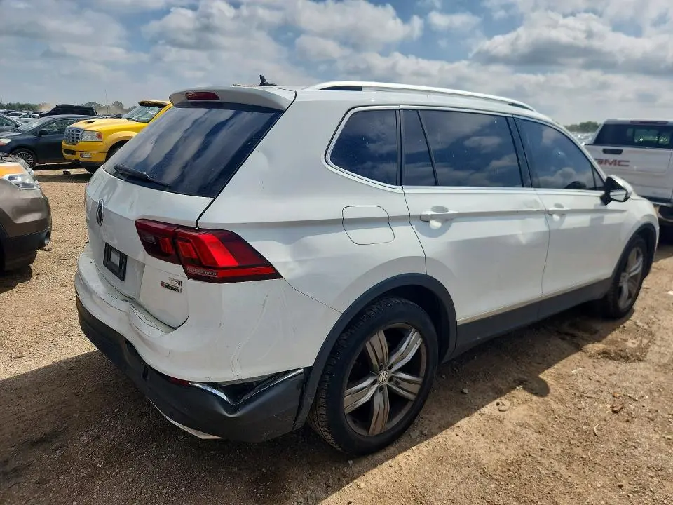 2018 VOLKSWAGEN TIGUAN SEL PREMIUM  