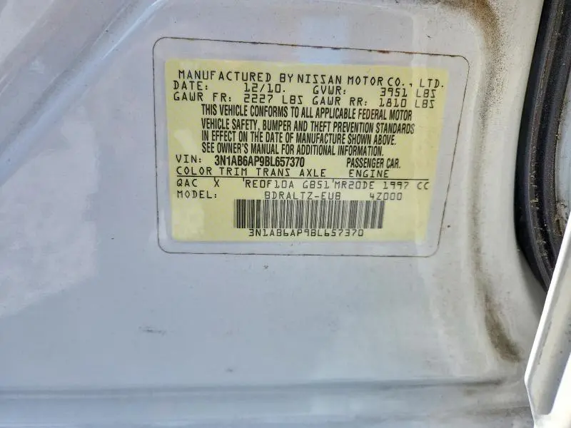 2011 NISSAN SENTRA 2.0  