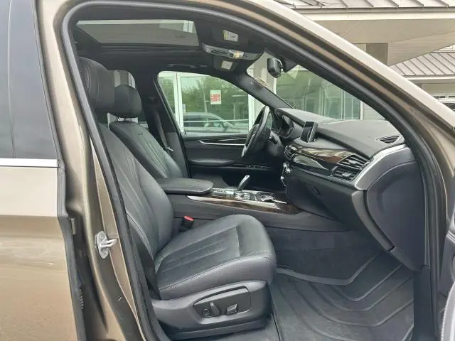 2017 BMW X5 XDR40E  