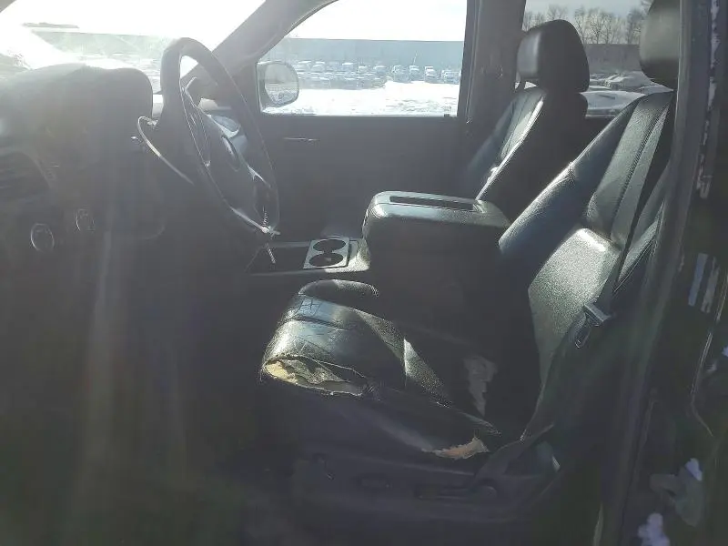 2013 GMC YUKON XL K1500 SLT  