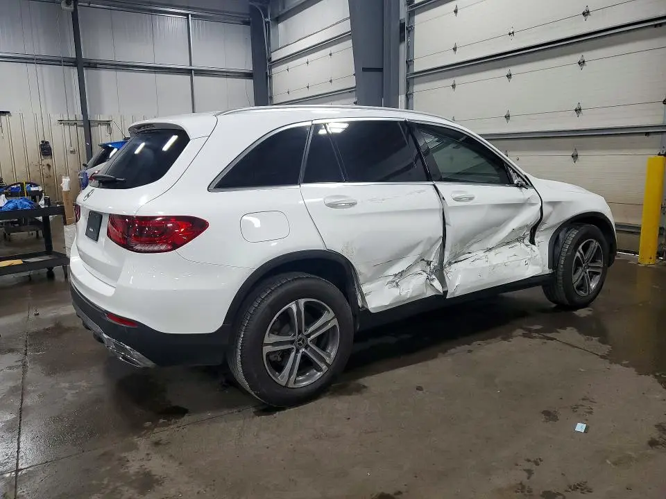 2020 MERCEDES-BENZ GLC 300  