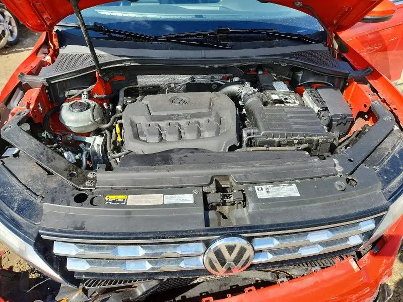 2018 VOLKSWAGEN TIGUAN SE  