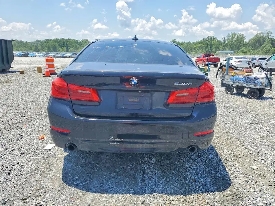 2018 BMW 530E   