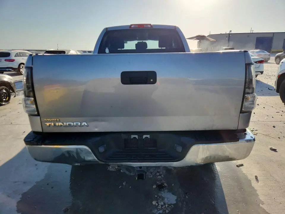 2011 TOYOTA TUNDRA DOUBLE CAB SR5  