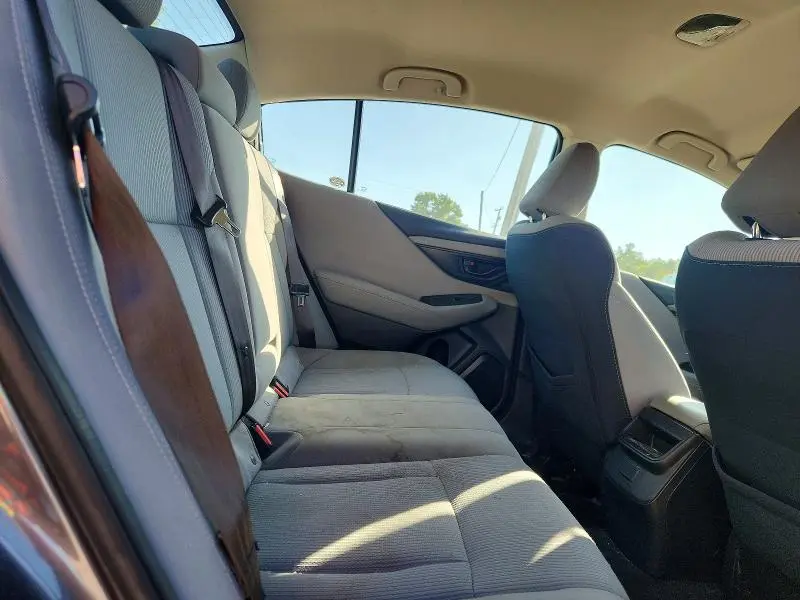 2021 SUBARU LEGACY   