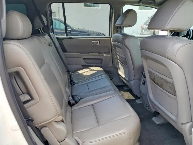 2011 HONDA PILOT EXL  