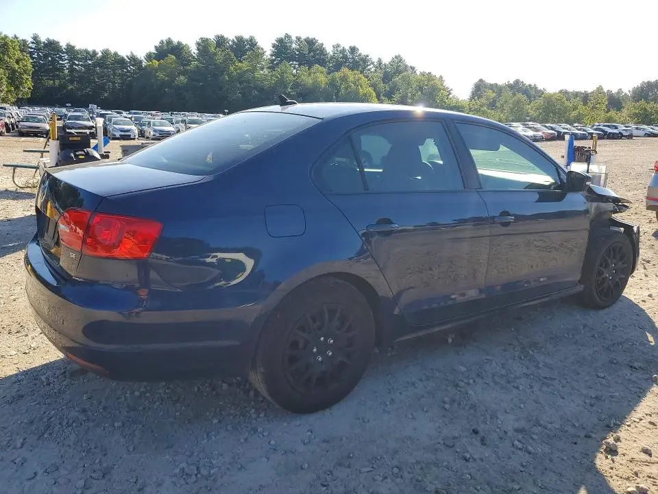 2014 VOLKSWAGEN JETTA SE  