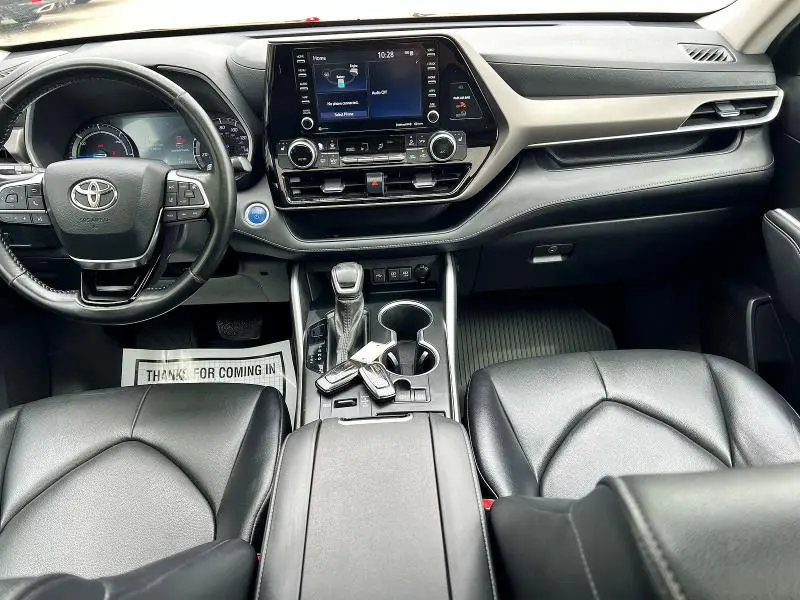 2021 TOYOTA HIGHLANDER HYBRID XLE  