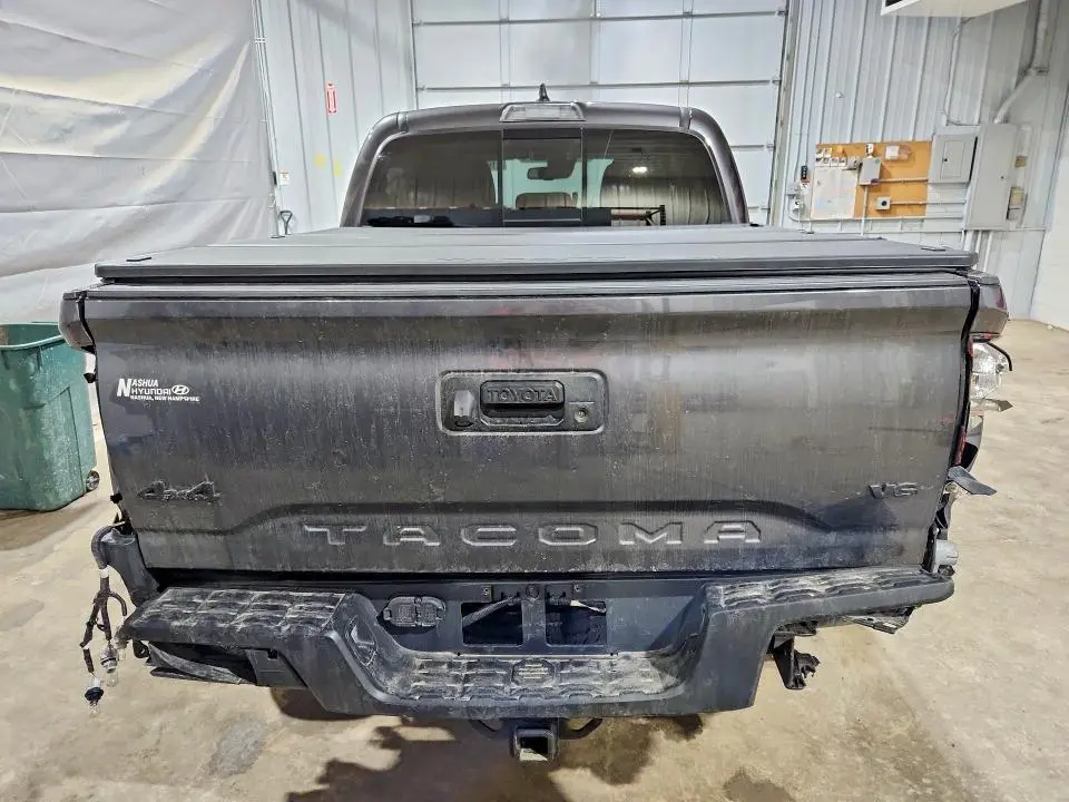 2023 TOYOTA TACOMA SR5 V6  